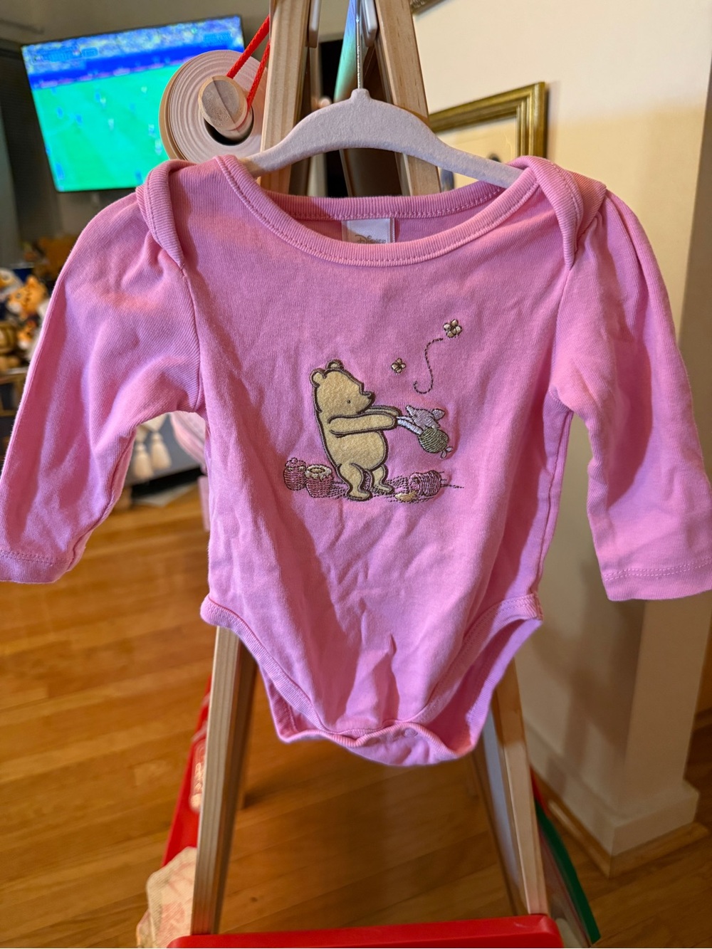Disney Store Winnie the Pooh Pink Long Sleeve Bodysuit Onesie 0-3M Embroidered